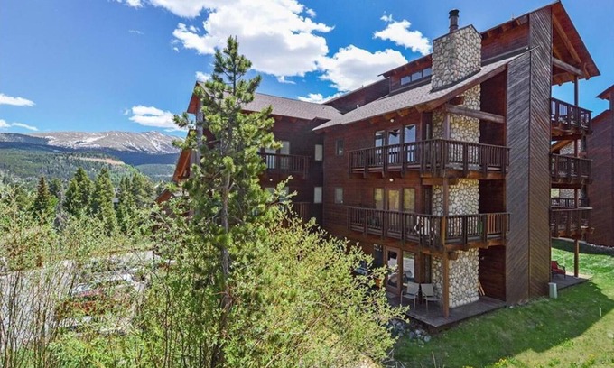 Four O'Clock Condo | Tyra SKI, HIKE IN & OUT - Mountain Views