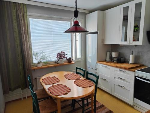 Tampere Apartment | Tyylikkäästi Retroa ja modernia Tampere Hervanta Atomikatu 5