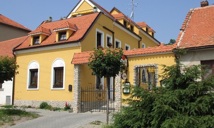 Mikulov House | U svatého Urbana