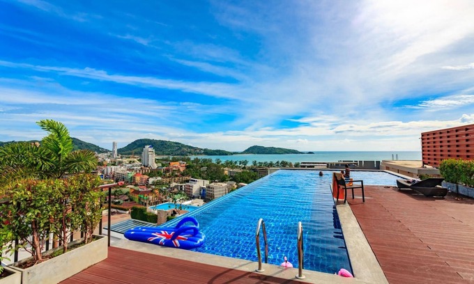Patong Apartment | U606 - Convenient Patong apt for 3 ppl, pool & gym