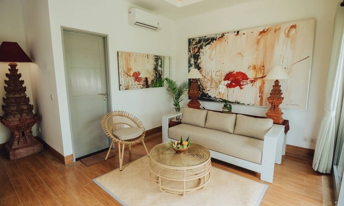 Mas Villa | UB1028 - Romantic 1 Bedroom Villa in Ubud*