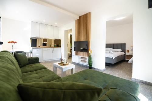 Petrovaradin Apartment | Uba Fruška gora