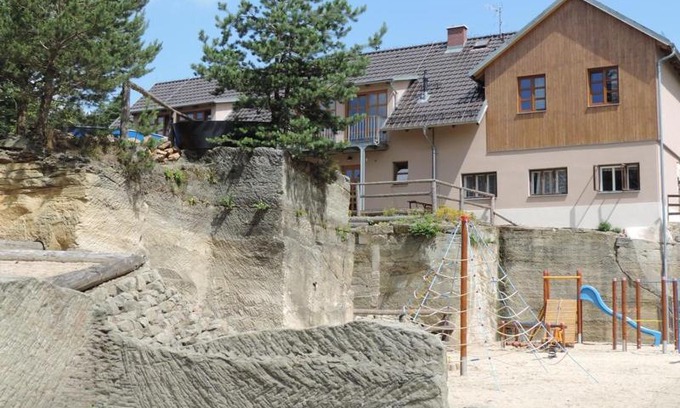 Budislav House | Ubytovací hostinec Na Skalách