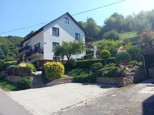 Sklene Teplice Apartment | Ubytovanie Sklené Teplice