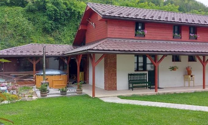 Tisovec House | Ubytovanie u Snovákov
