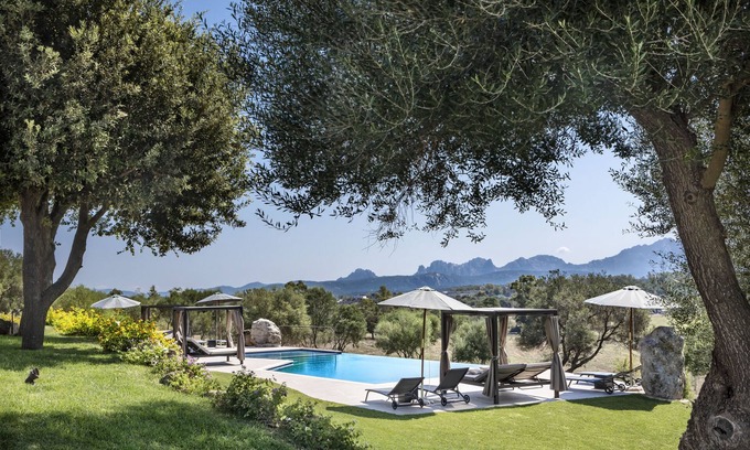 Arzachena Bed & Breakfast | Uddastri Retreat
