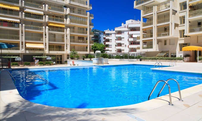 Salou City Centre Apartment | UHC NOVELTY APARTMENTS 144