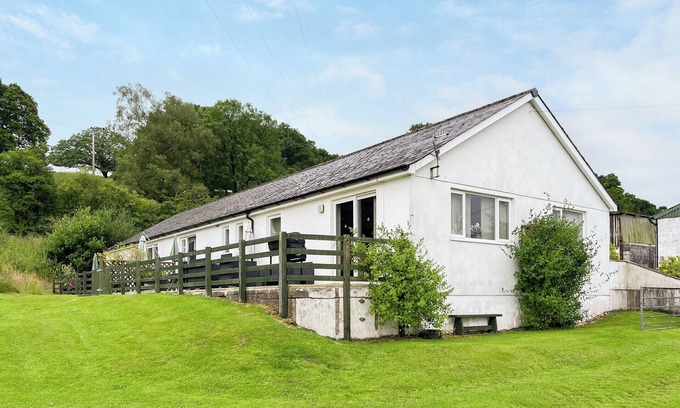 Newton Stewart Cottage | UK47550 - Cairnsmore Cottage