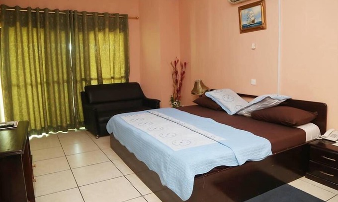 Weija Hotel | Ultimate Hotel