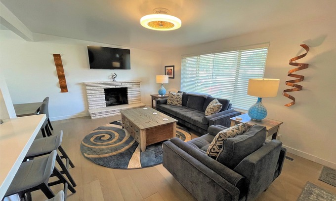 Millcreek House | Ultra Modern 7-bedroom Home Near Downtown SLC
