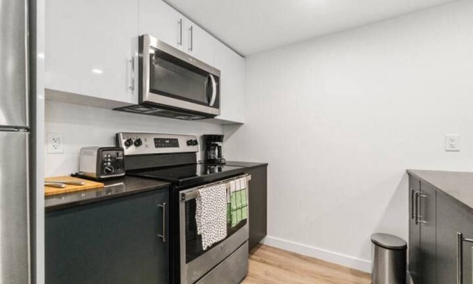 Dartmouth Apartment | Ultra Modern, Brand New Condo!