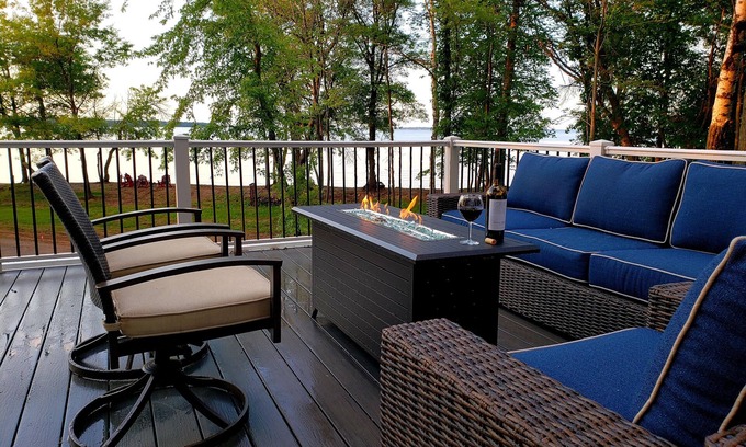 Walker House | Ultra Private Lake Home on Sandy Beach!