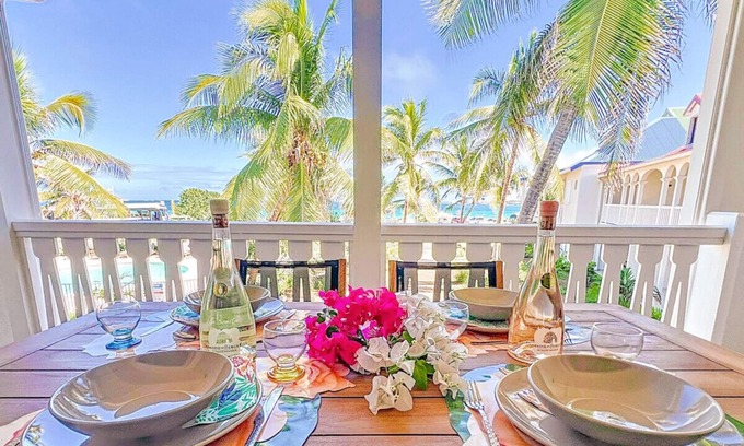 Orient Bay Condo | Ultramarine direct access to Orient Bay beach 2 bedrooms