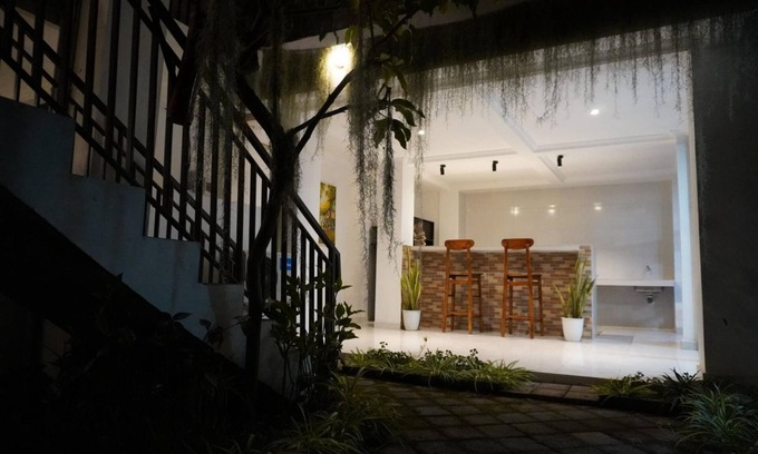 Kutuh House | Umah Dayuh