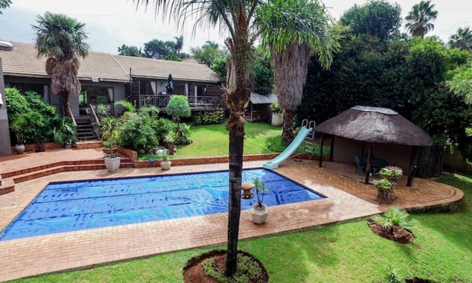 Greater Johannesburg Metropolitan Area House | Umuzi Tranquility guesthouse