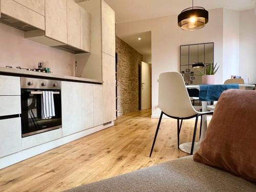 Old Town Apartment | Un Nido a Mantova Historic Apt near the Center!