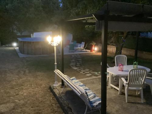 Souvignargues Apartment | Un séjour entre Nîmes et Montpellier