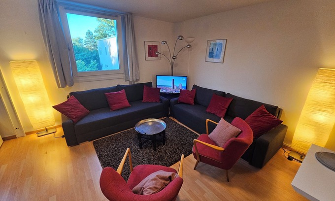 Kaisermuhlen Apartment | Un-vic U-bahn Badestrand Apartment - von Yukisplace