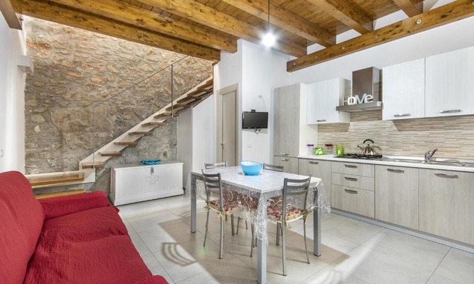 Caccamo House | Una casetta tranquilla