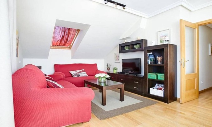 Cangas de Onis Apartment | Undercover with charm in the center of Cangas de Onís (5 Pax) 2 Bed, WIFI, Views
