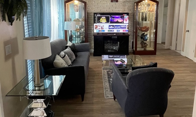 Sky Lake House | Unforgettable Stay in Orlando