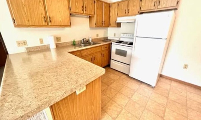 Appleton Apartment | Unfurnished Apartment