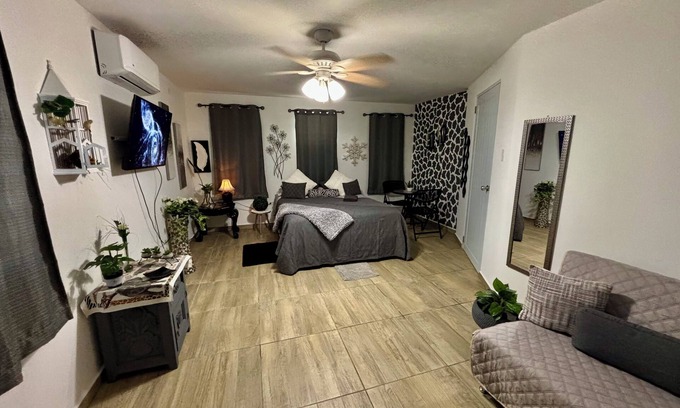 Barrero Apartment | Unidad 1 - Casa Cuatro Palmas 🌴