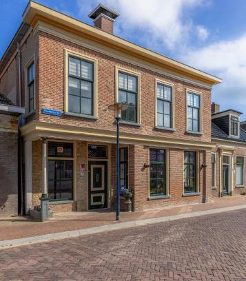 Ferwerd Bed & Breakfast | Unieke Bed en Breakfast met historisch verhaal in Ferwert De K roon van Marijn