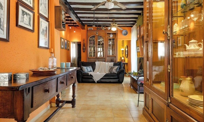 Old Town Apartment | Unik Vacation Arc de Sant Bernat