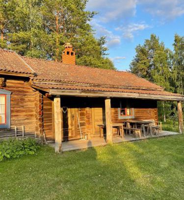 Vamhus House | Unikt 1800-tals boende i hjärtat av Dalarna