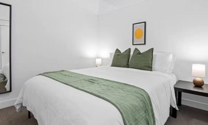 Lowertown Apartment | Union depot 1 bed - gym, pool table
