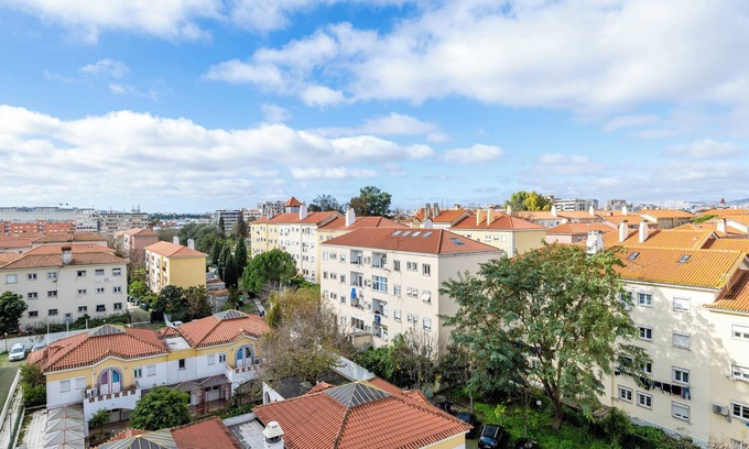Falca Apartment | Unique 2-bedroom penthouse with large terrace in the best neighborhood of Lisboa