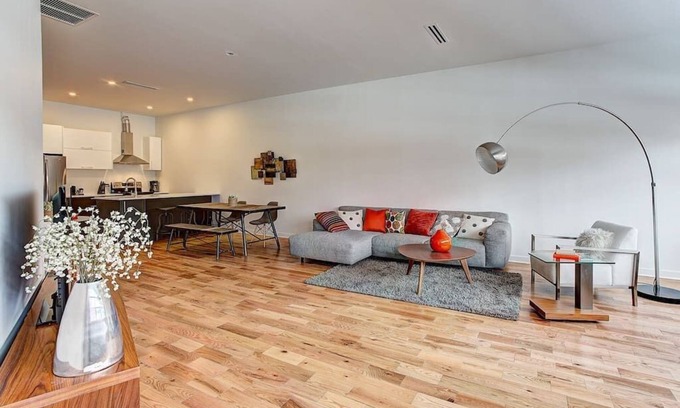 Cote-Des-Neiges—Notre-Dame-De-Grace Condo | UNIQUE. 2500 SF HIGH END PROPERTY
