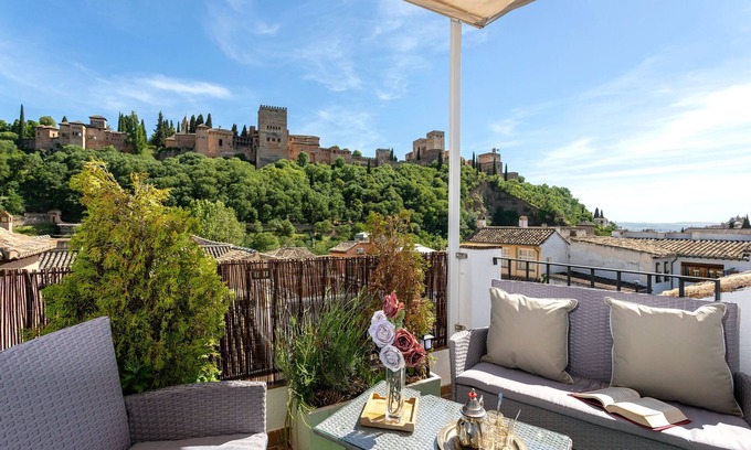 San Pedro Apartment | Unique Apartment with Stunning Alhambra Views