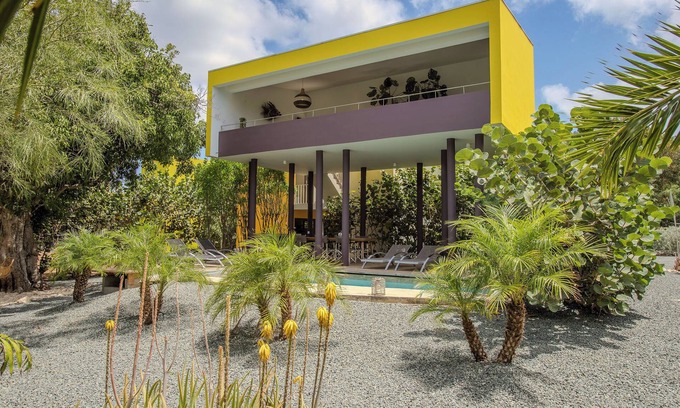 Sint Michiel Villa | Unique architectural villa with private pool on nature resort Bohemi