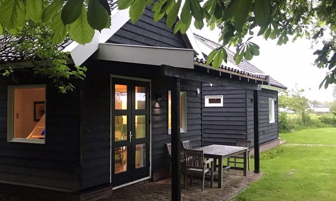 Andijk House | Unique Cottage at the lake IJSSELMEER
