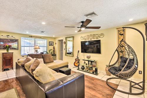 Nokomis House | Unique Nokomis Home about 2 Mi to Beach Access!