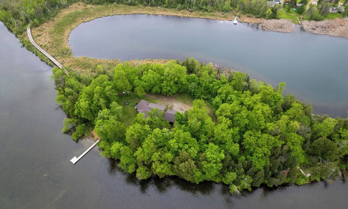 Longville House | Unique Northwoods Getaway on Private Island
