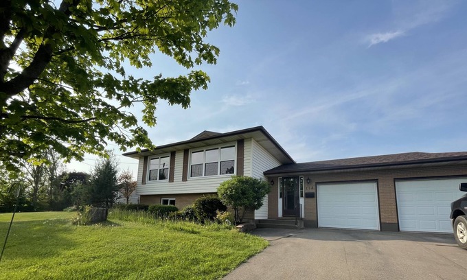 Summerside House | Unique retreat with breathtaking waterview in Summerside Bay