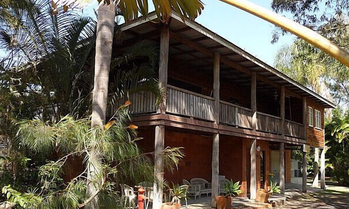 Tin Can Bay House | Unique Rustic Home amongst the tree and just a short walk to Snapper Creek