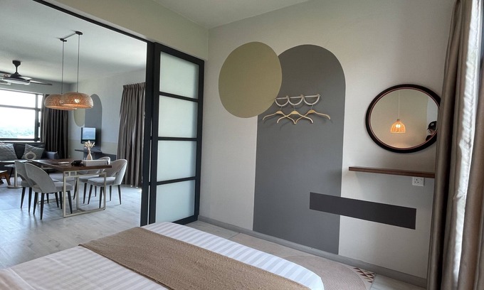 Downtown Kota Kinabalu Apartment | Unique Sea&sunset View Corner Unit - JQ