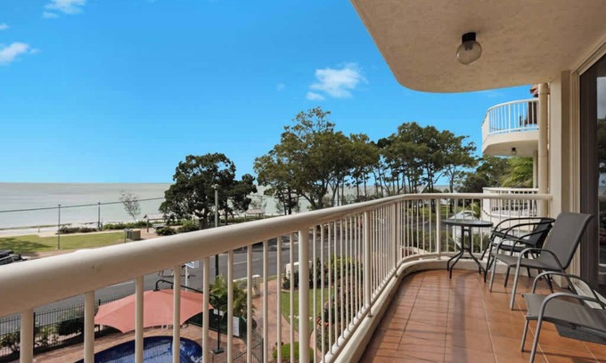 Torquay Apartment | Unit 15 Charlton on the Esplanade