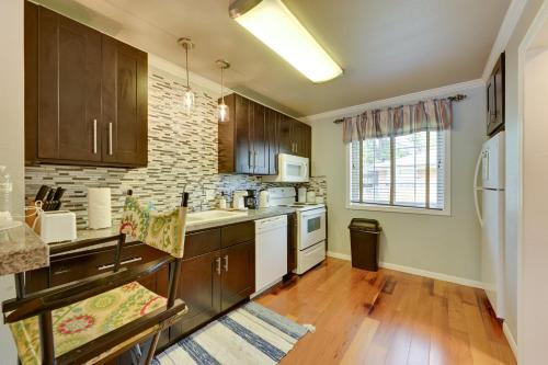 Nacogdoches Apartment | UNIT 2 - Walk to SFA Campus, Comfy, Children & Pet-Friendly Nacogdoches Condo