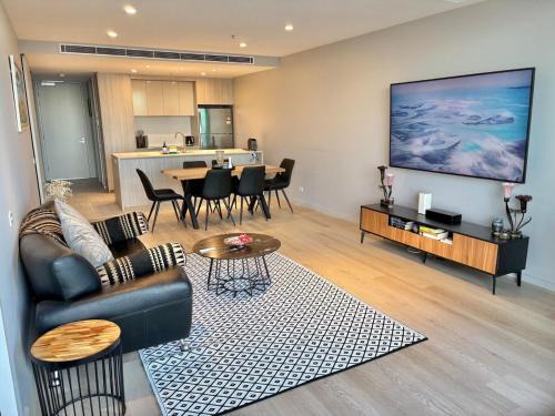 Belconnen Apartment | Unit in Belconnen sleep up to 4 - 2Brm, 2 Bath