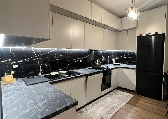 Kamez Apartment | Univers City House