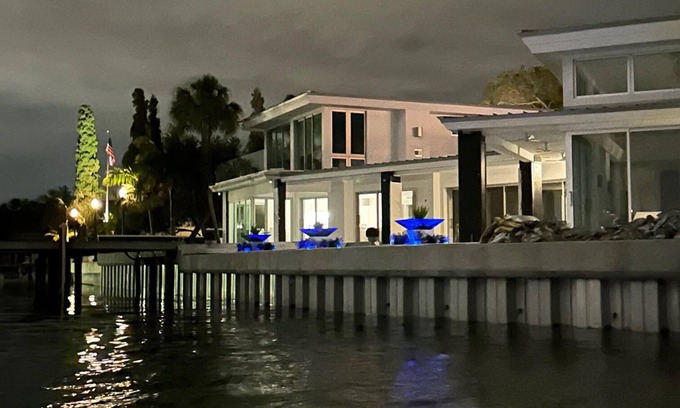 St. Petersburg - Clearwater House | Unmatched Waterfront Contemporary home with Unbelievable Views.