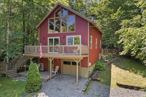 Standish Villa | UNUSUAL LATITUDE LIMIT 7 cottage