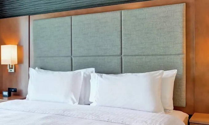 McNeil Hotel | Unwind at Our Austin Resort:Pets Allowed,Full Kitchen,BBQ,Outdoor Fireplace