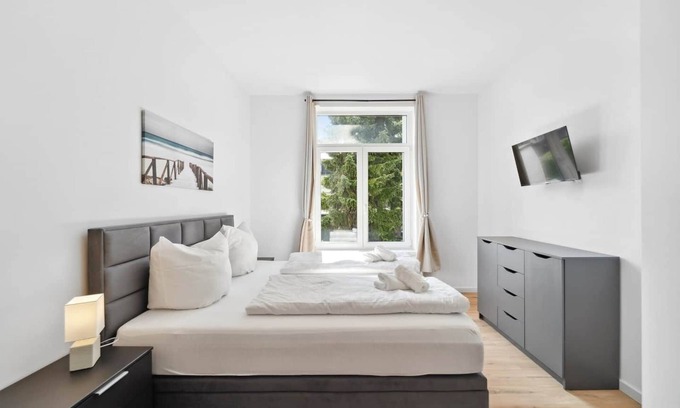Bant Apartment | Up to 4 people close to the center