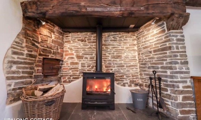 Winkleigh Cottage | UpAlong Cottage - HiddenDevon